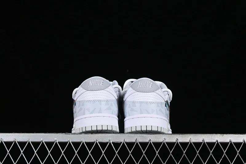 All categories Nk SB Dunk series Nk SB Dunk Low low-top sneakers Nk Dunk Low Retro light gray blue silver SB strap low-top casual sneakers HF0730-160